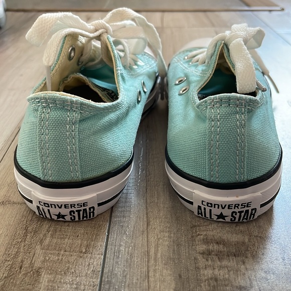 EUC Converse All Star Kids Sneakers Size 3 - Picture 6 of 9